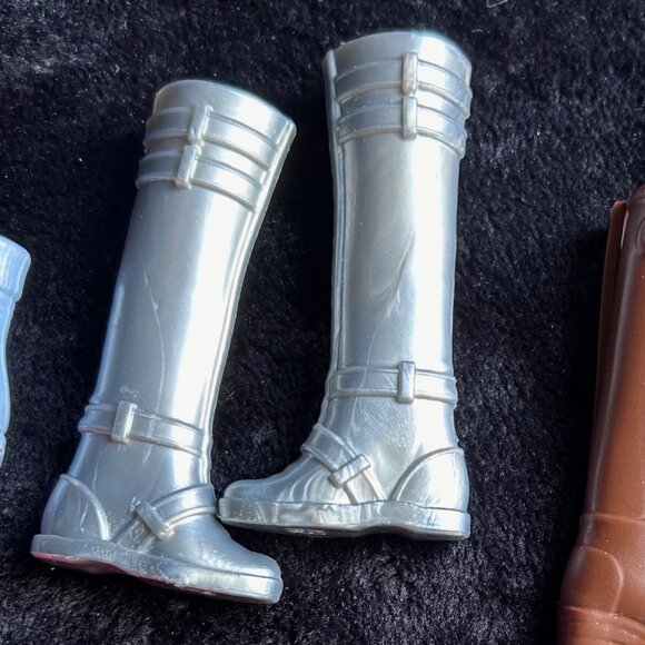 Big Lot of Barbie doll shoes Boots & Heels + Free Gift - Picture 2 of 10